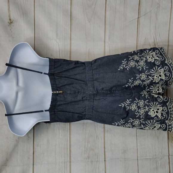Simplee Embroidered Romper, Denim Blue Colored 100% Cotton Size Small - Picture 5 of 10